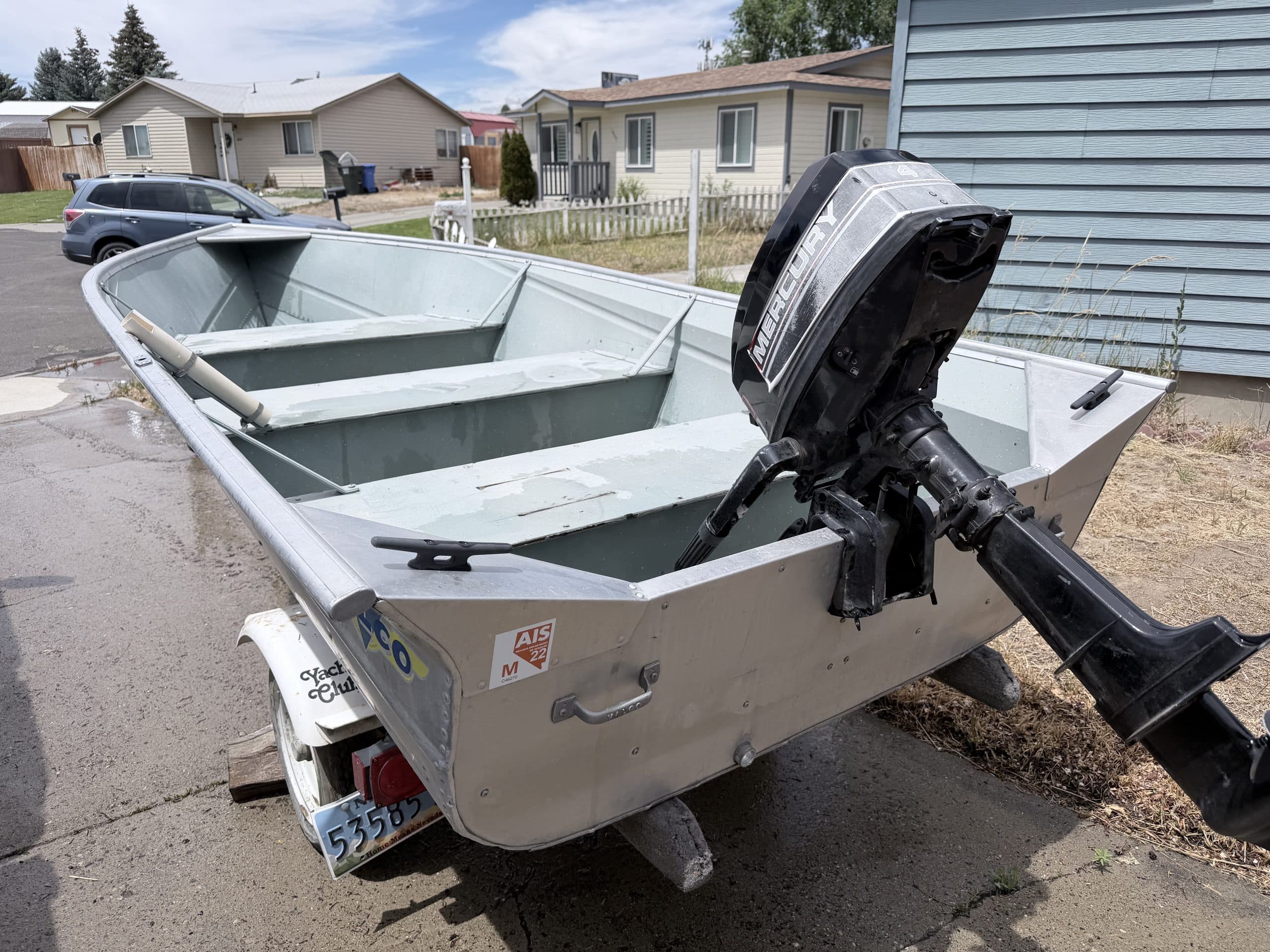 12′ Aluminum Boat with 4 Hp Motor