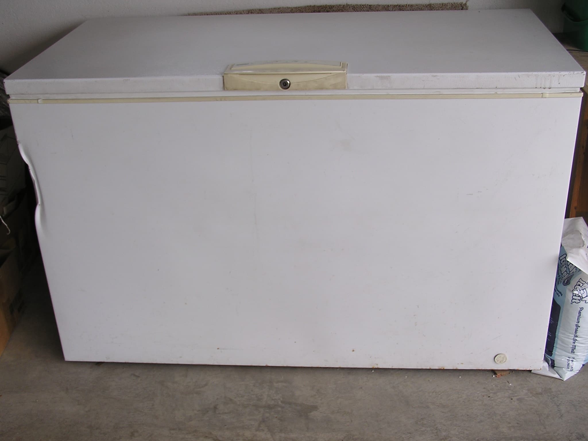 16 CU FT Chest Freezer