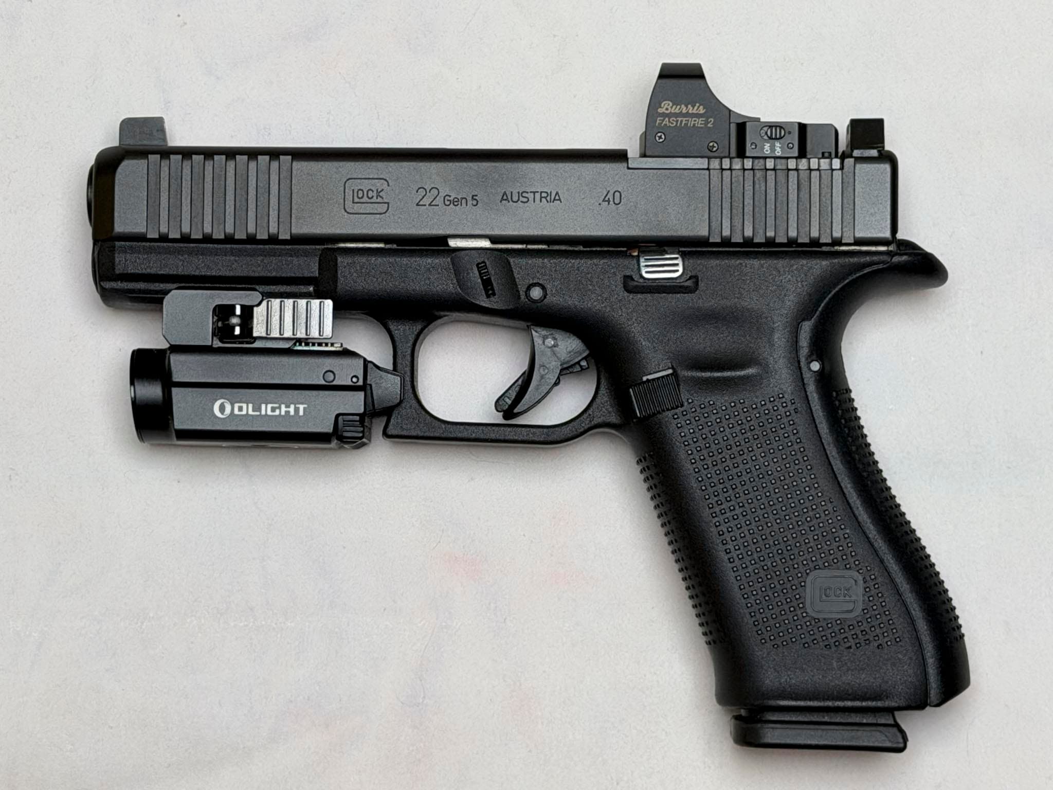 Glock 22 Gen 5 40 Cal with Extras