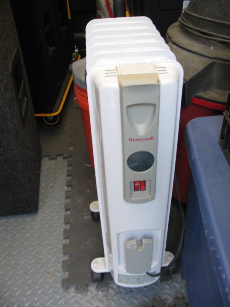 Honeywell Electric Radiator Whole Room Heater (Great Condition)