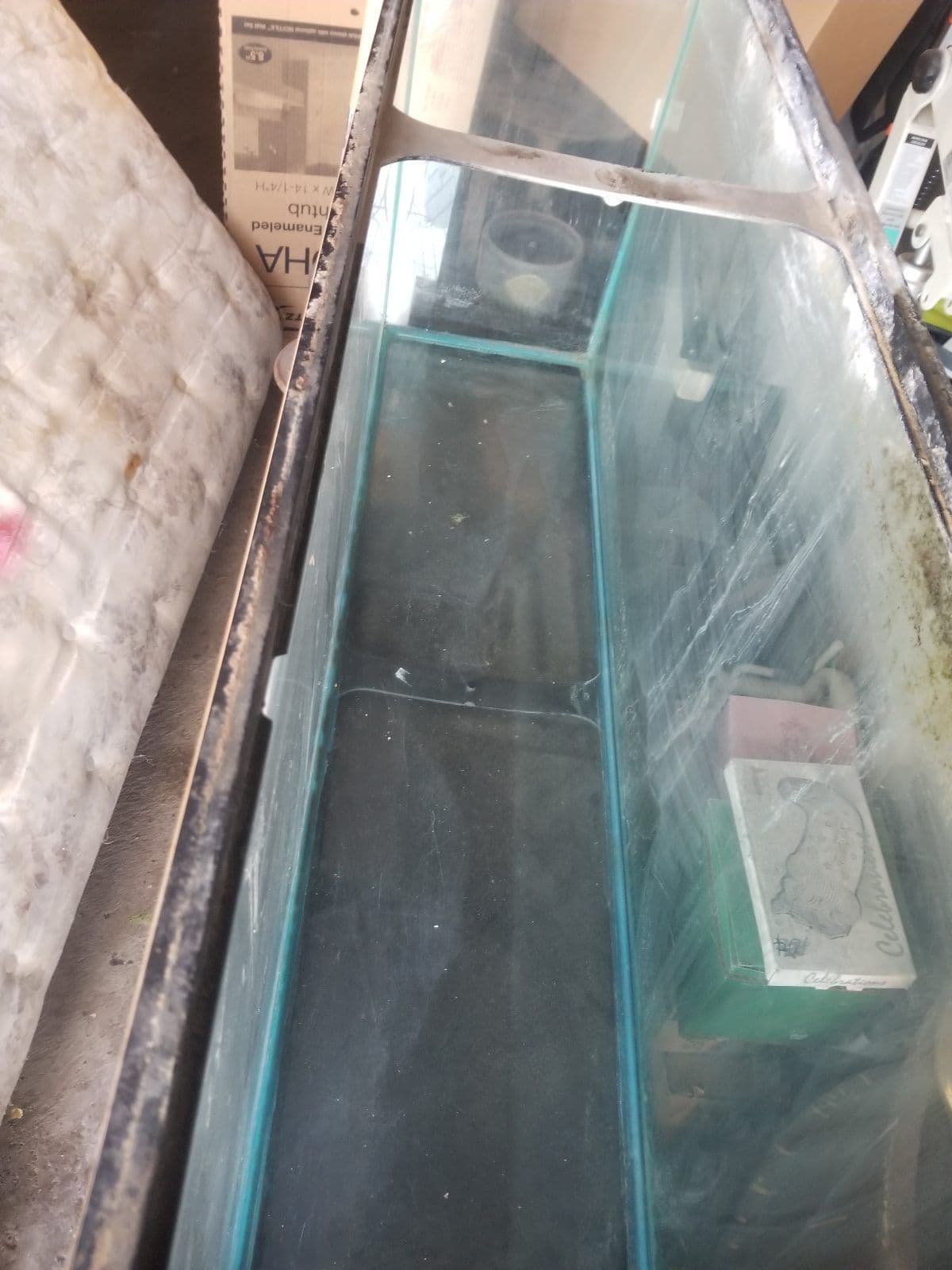 60 gallon fish tank and stand
