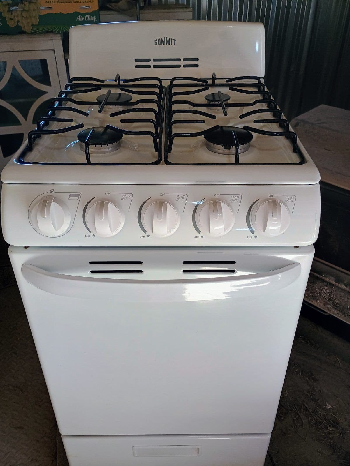 New Summit Apartment-Size Gas Stove