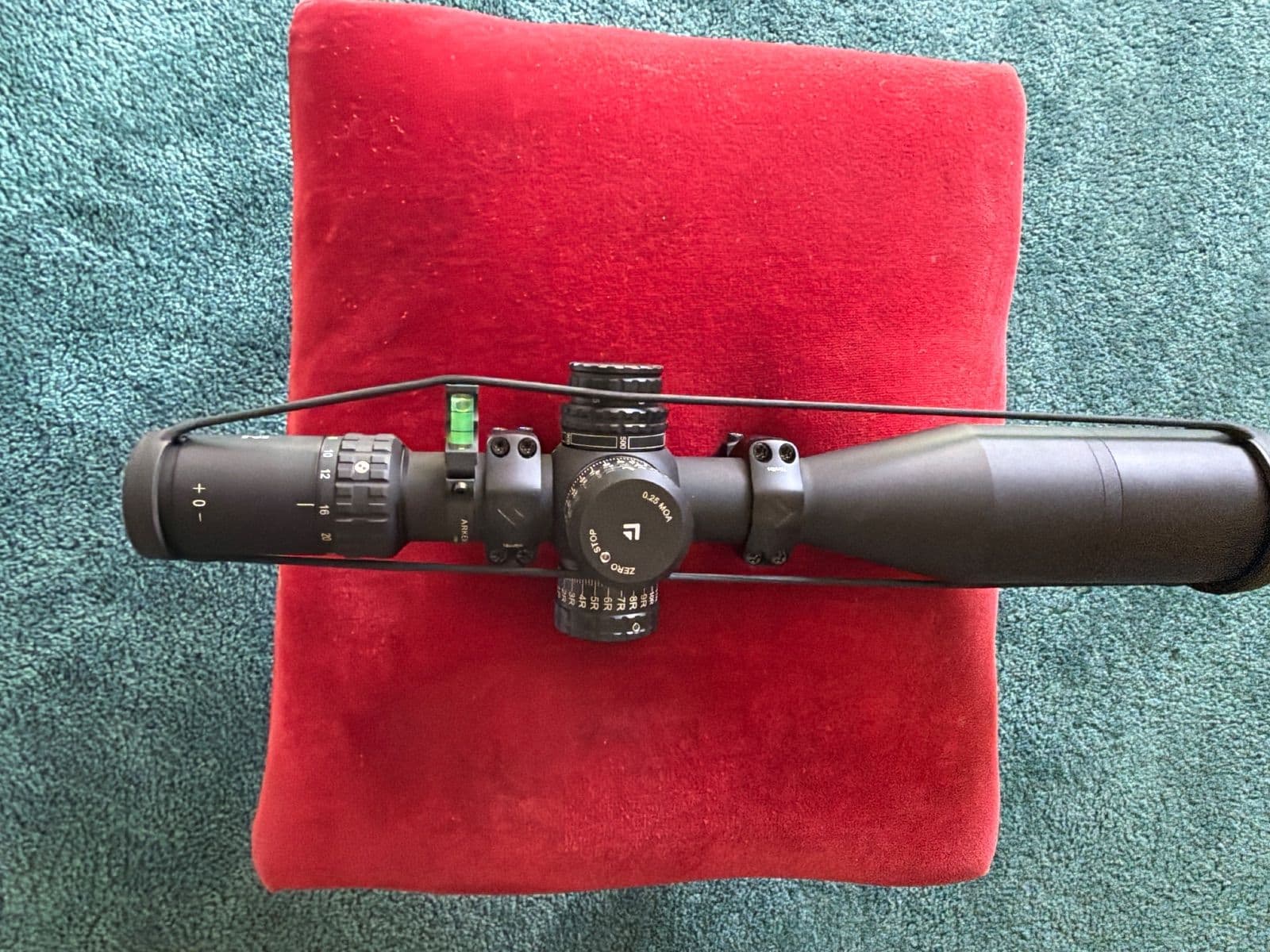 Arken EP - 5 5-25X56 FFP plus titanium rings and Arken Level
