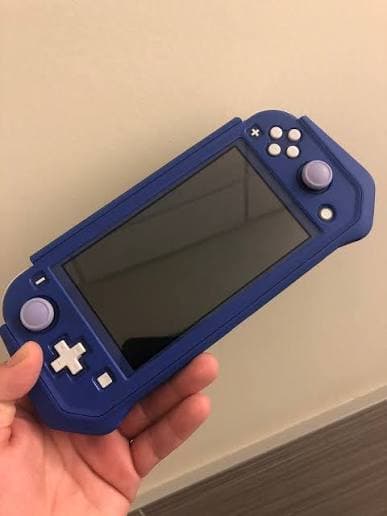 Nintendo Switch Lite Bundle – LIKE NEW + 3 Games & Pokémon Case