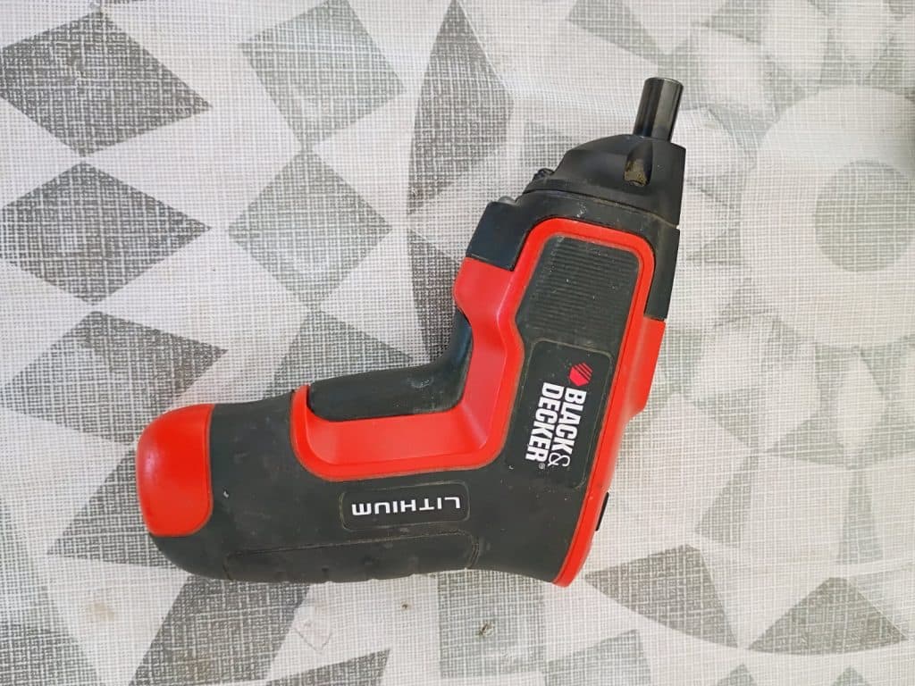 BLACK+DECKER LI3100 3.6V Lithium Cordless Screwdriver No charge chord