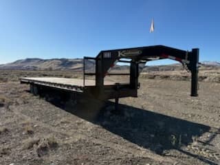 KAUFFMAN FLAT DECK TRAILER
